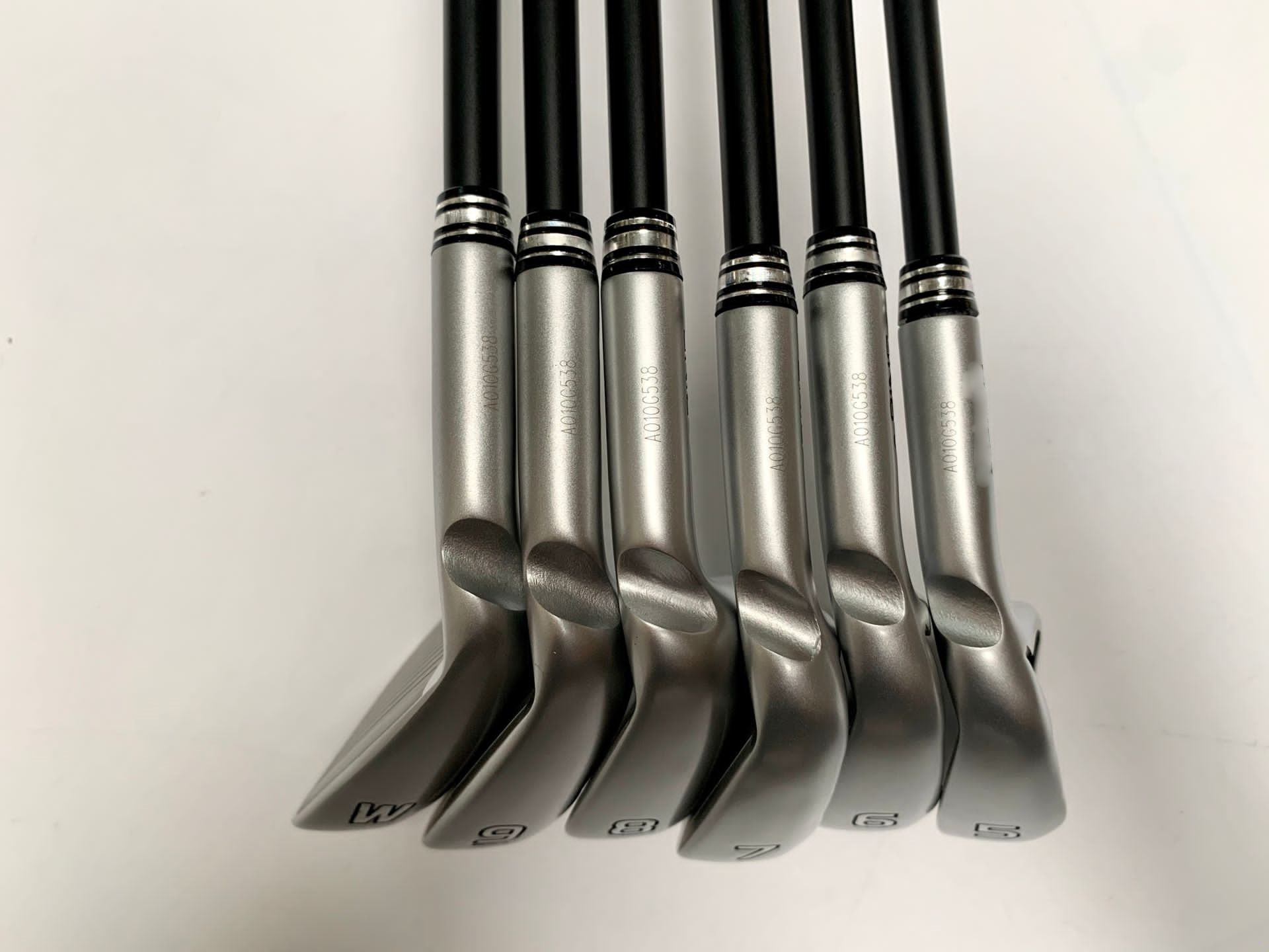 

WHOLESALE BRAND NAME golf club G 425 IRONS SET OEM Training Aid Club Grips