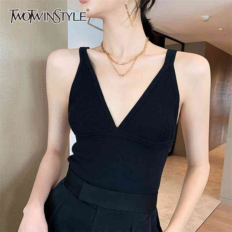 

Black Sexy Short Vest For Women V Neck Sleeveless Chic Slim Elastic Tank Tops Female Fashion Clothing Summer 210524