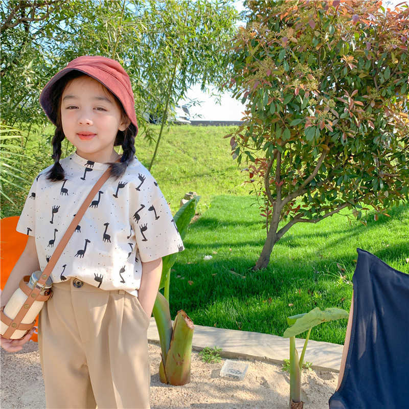 

Unisex cartoon thin loose T shirts summer cute children deer printing short sleeve Tops 210615, White