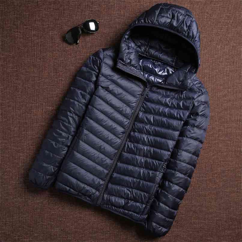 

Winter Fashion Brand Ultra Light Duck Down Jacket Mens Korean Streetwear Feather Coats Stand Collar Warm Men Clothes 210826, Wine red