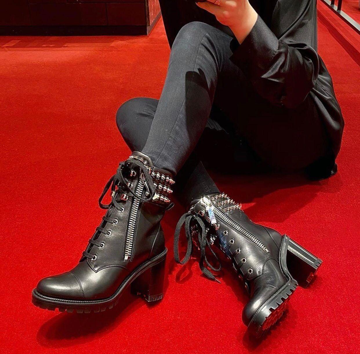 

Luxury Famous Winter Spikes Red Bottom Ankle Boots Women's Motorcycle Booties Lug Sole Booty Elegant Leather Bootie Lady High Heels