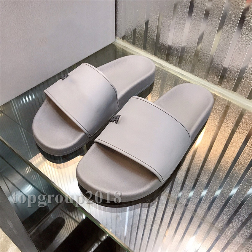 

Paris Comfort Sliders Mens Womens Summer Sandals Beach Slippers Ladies Black Scuffs Home Slides Flat Chaussures Shoes Indoor Office Street Slipper, Red