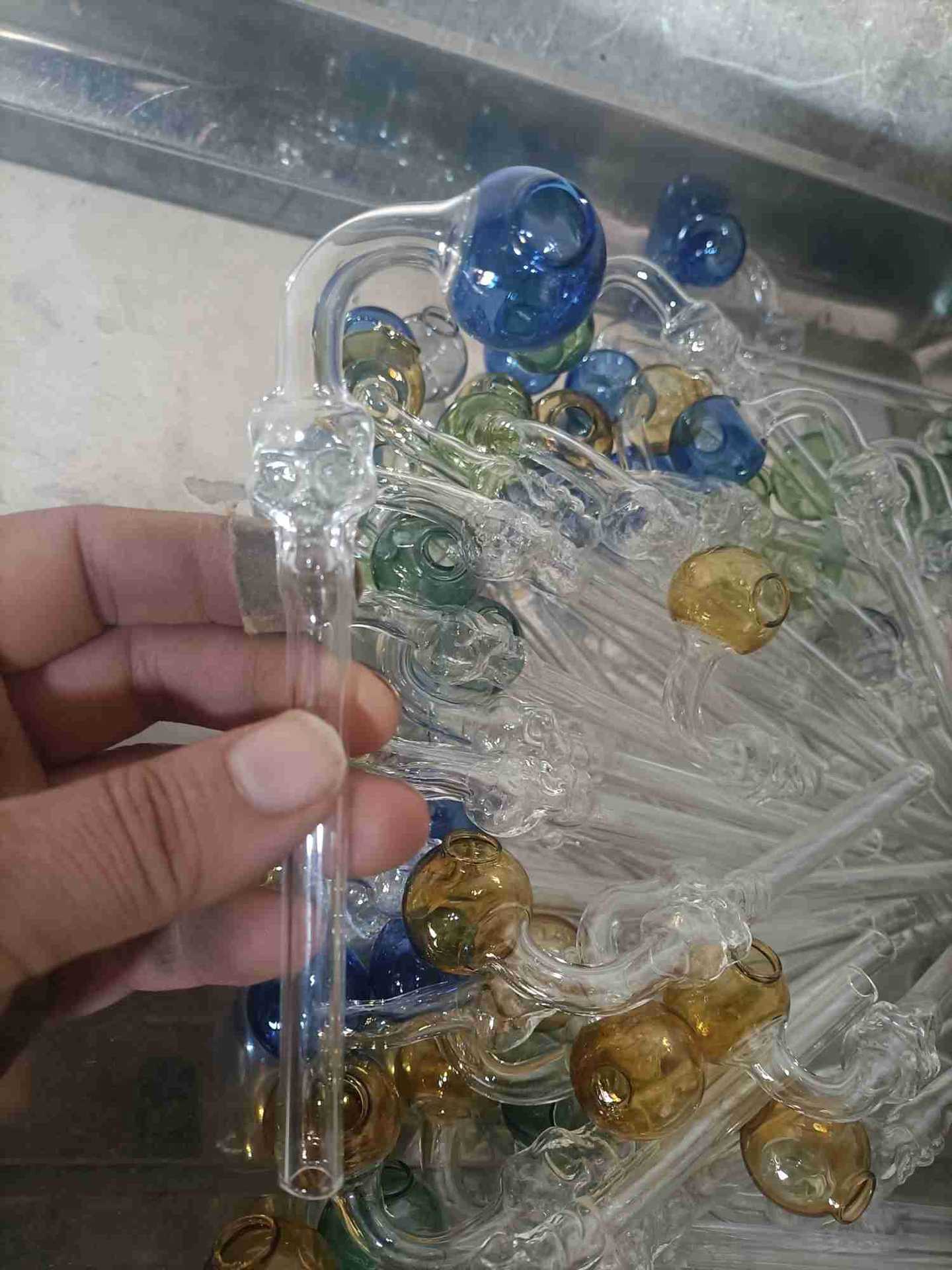 

Colored glass smoke pipe skull hand pipes oil burner big bowl 30mm mini smoking accessrioes