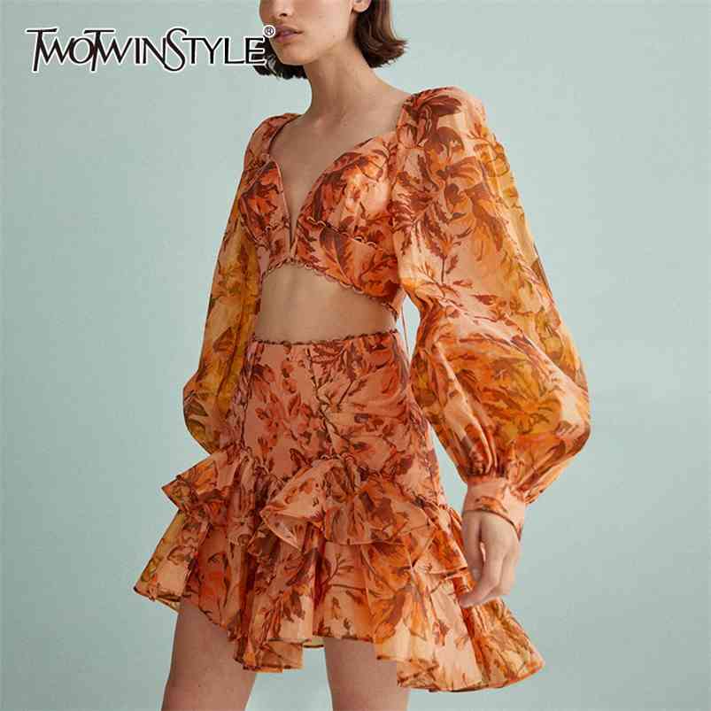 

TWOTYLE Casual Print Women Two Piece Sets V Neck Lantern Long Sleeve Short Top High Waist Patchwork Ruffles Suit Female 210722, As picture