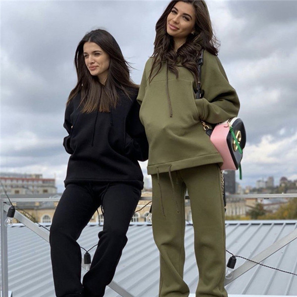 

Nadafair Two Piece Set Autumn Winter Tracksuit Women's Hooded Sweatshirt And Pants Casual 2Piece Outfits Woman Sport Suit, Light gray