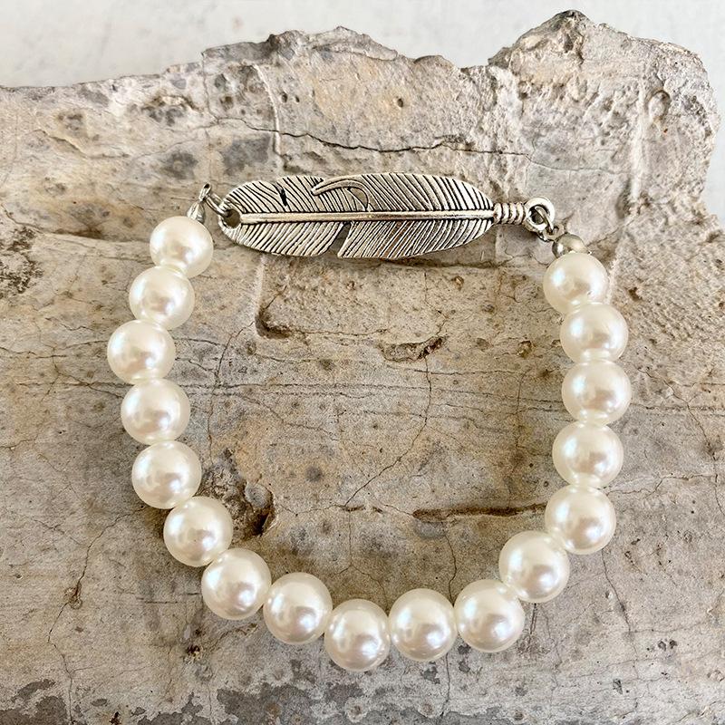 

Bangle Goth Vintage Plastic Beads Imitation Pearls Metal Feather Elastic Bracelet For Women Original Design Party Daily Jewelry