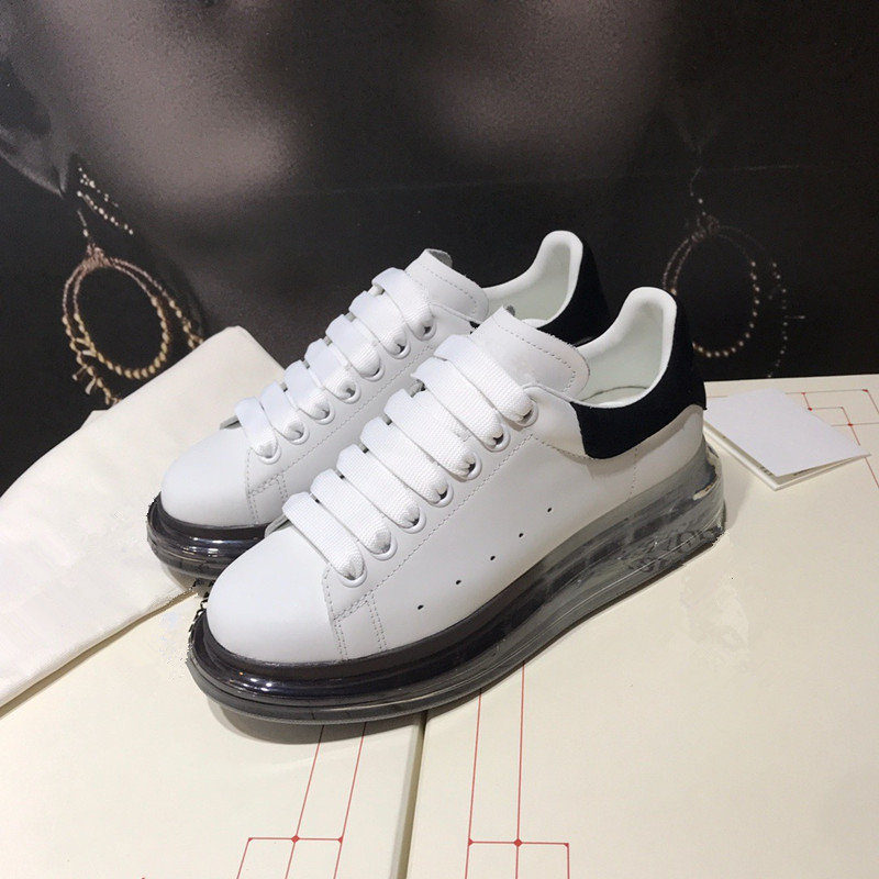 

Fashion Luxury Man Thick-soled Casual Shoes Fashionable Comfortable Increase Women Sports Casual Shoes Old shoes, 01