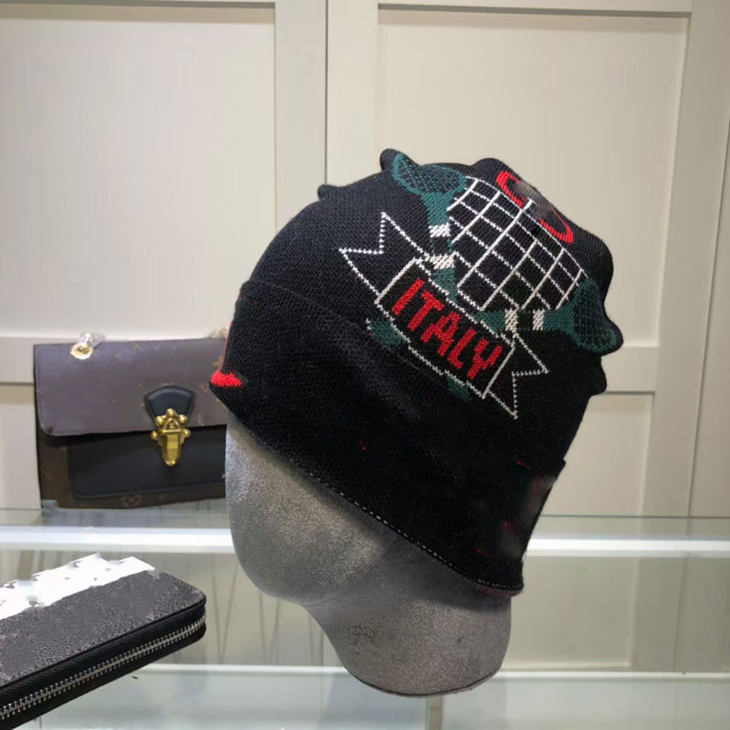 

2021Mens Knitted Hat Designer Fashion bucket hatBonnet Winter Beanie Wool Cap Unisex Cashmere Plaid pattern Letters Thicker Caps, #1