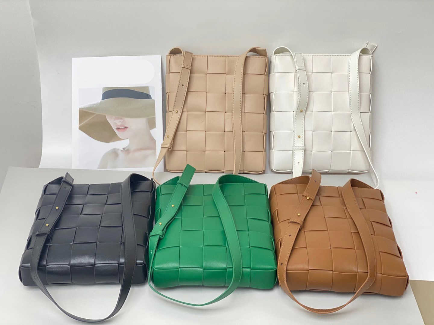 

Hanghhangbag Luxury Designer Fashion Hand Handbag Handbags Backpack Wallet Purse Shoulder Crossbody Tote Bags Mini Bag Female lady wove