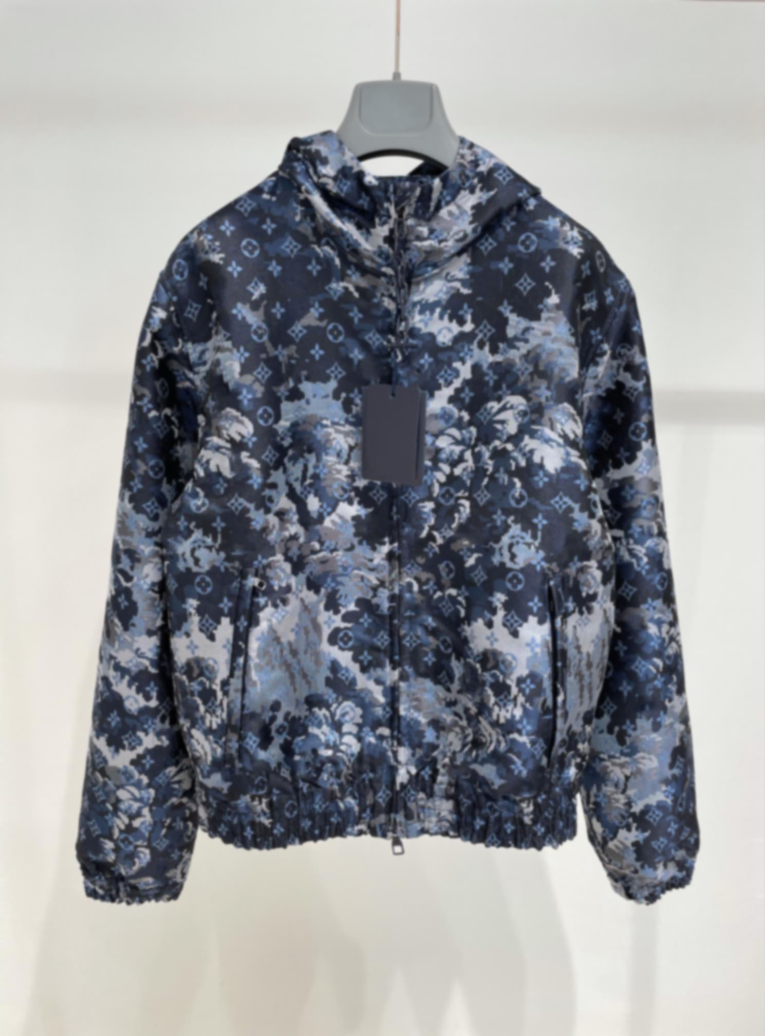 

21ss fashion mens and woman wind jackets, Customize
