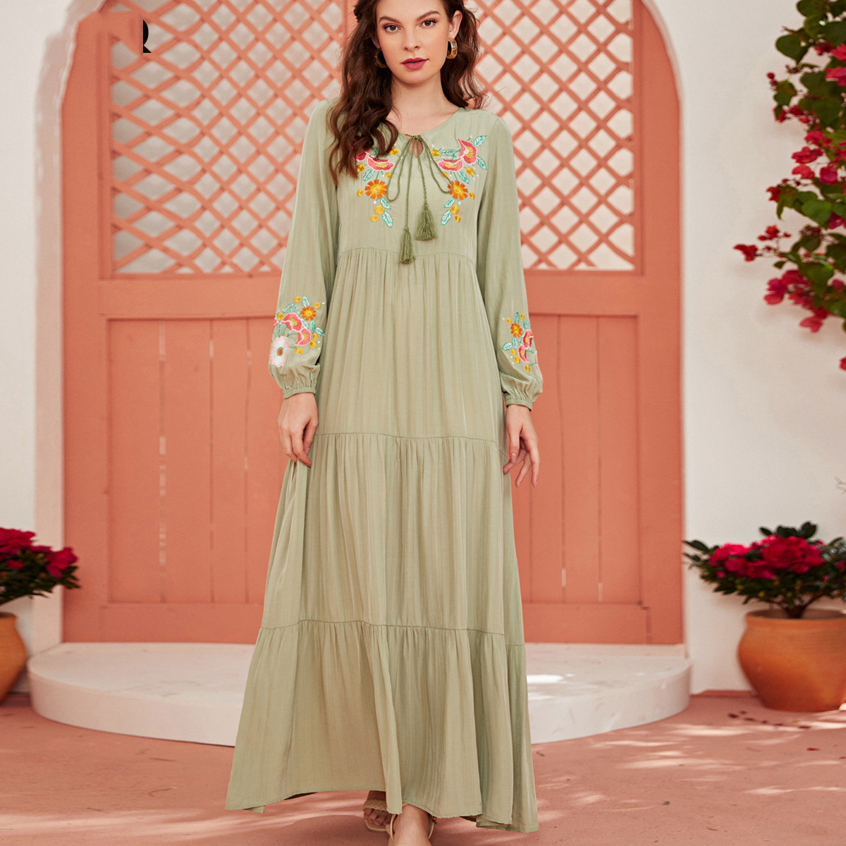 

New Summer Muslim Women Dress A-line Embroidery Floral Eid Maxi Dress Long Sleeve Islam Hijab Dress Dubai Arab Islamic Clothing