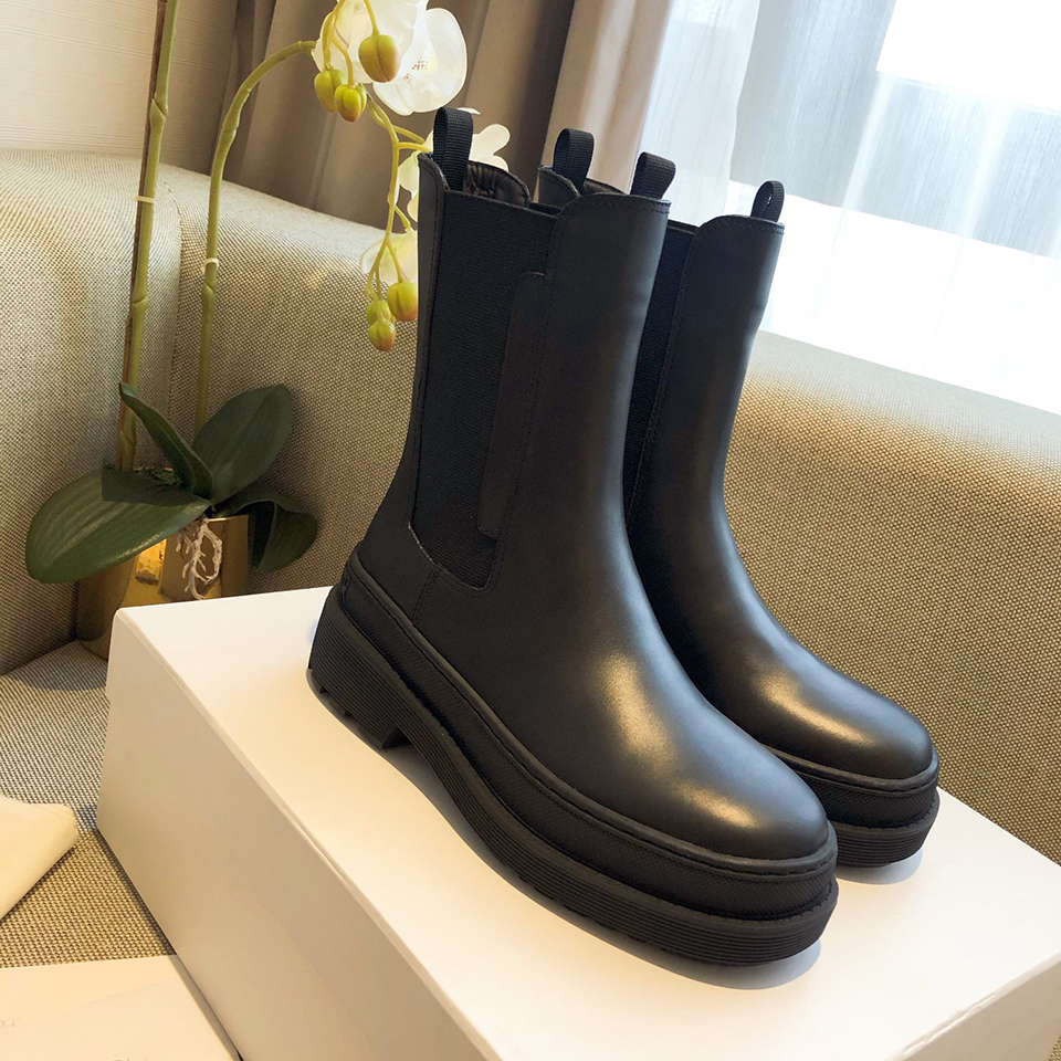 

Women's designer D TRIAL Chelsea ankle boots white black leather elastic belt winter fashion Martin boot