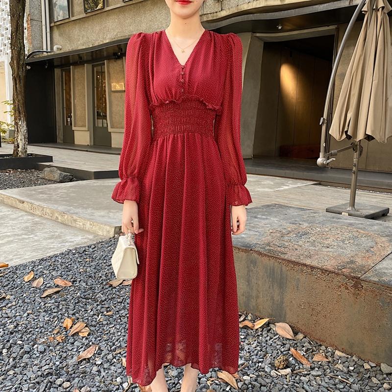 

Casual Dresses 2021 Spring Women Chiffon Sexy Red Dress Vintage Printed Dot Long Sleeve V-neck Loose Boho Vestidos Plus Size 4XL, Black