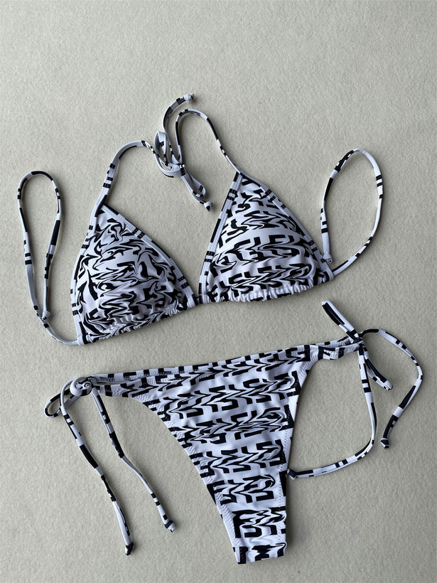 

Woman Bikini Plaid Push Up Swimsuit Underwire High Waist Bathing Suits Halter Top Cut Out Swimwear Female Sexy Biquini Beachwear