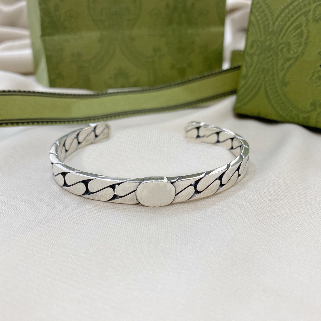 

Top Luxury Designer Bangle Striped Letter Bracelet Simple Unisex Universal Silver Plated Retro Bracelets Supply