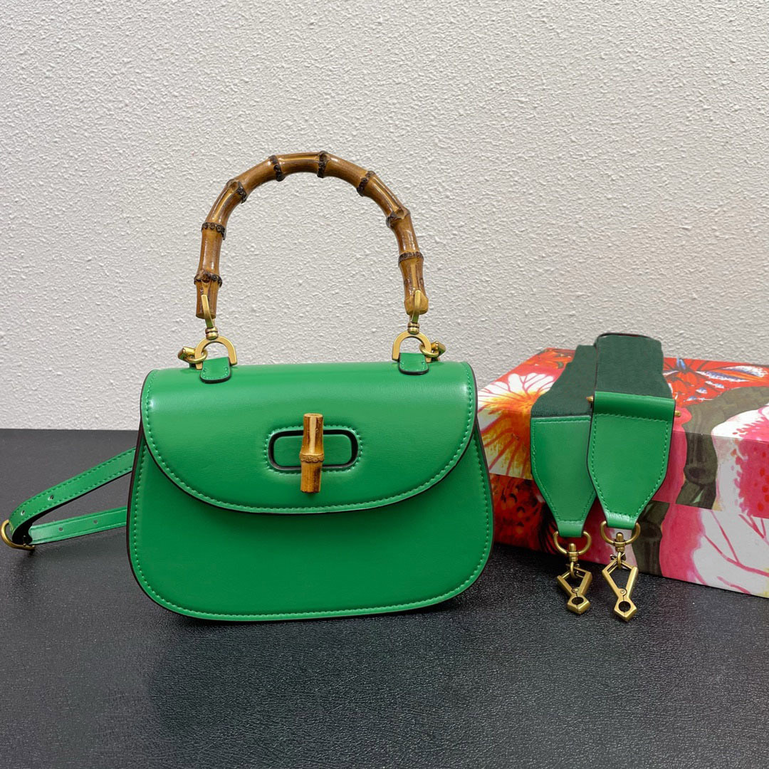 

Wholesale Shoulder Bags Evening Bag Women Handbag Leather Material Bamboo Handle decoration classic style design