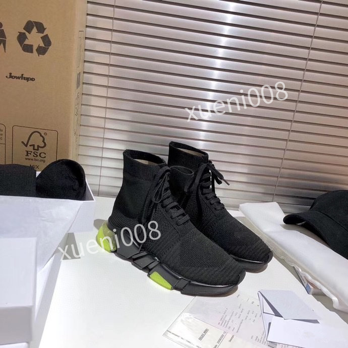 

2021 mens shoes Luxurys Designers red 35-41 bottoms high low tops studded spikes fashion suede leather black silver women flat sneaker Party Lovers fz201008, Choose the color