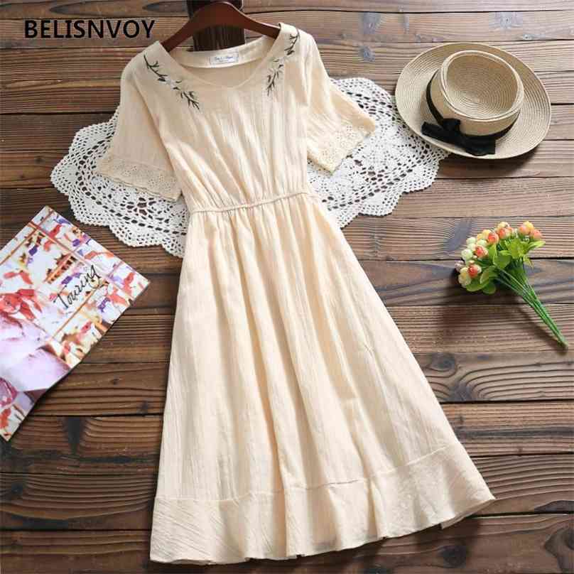 

Mori Girl Summer Solid Women Dresses V-neck Cotton Linen Female Vestidos Short Sleeve Blue Apricot Floral Embroidery Midi Dress 210520
