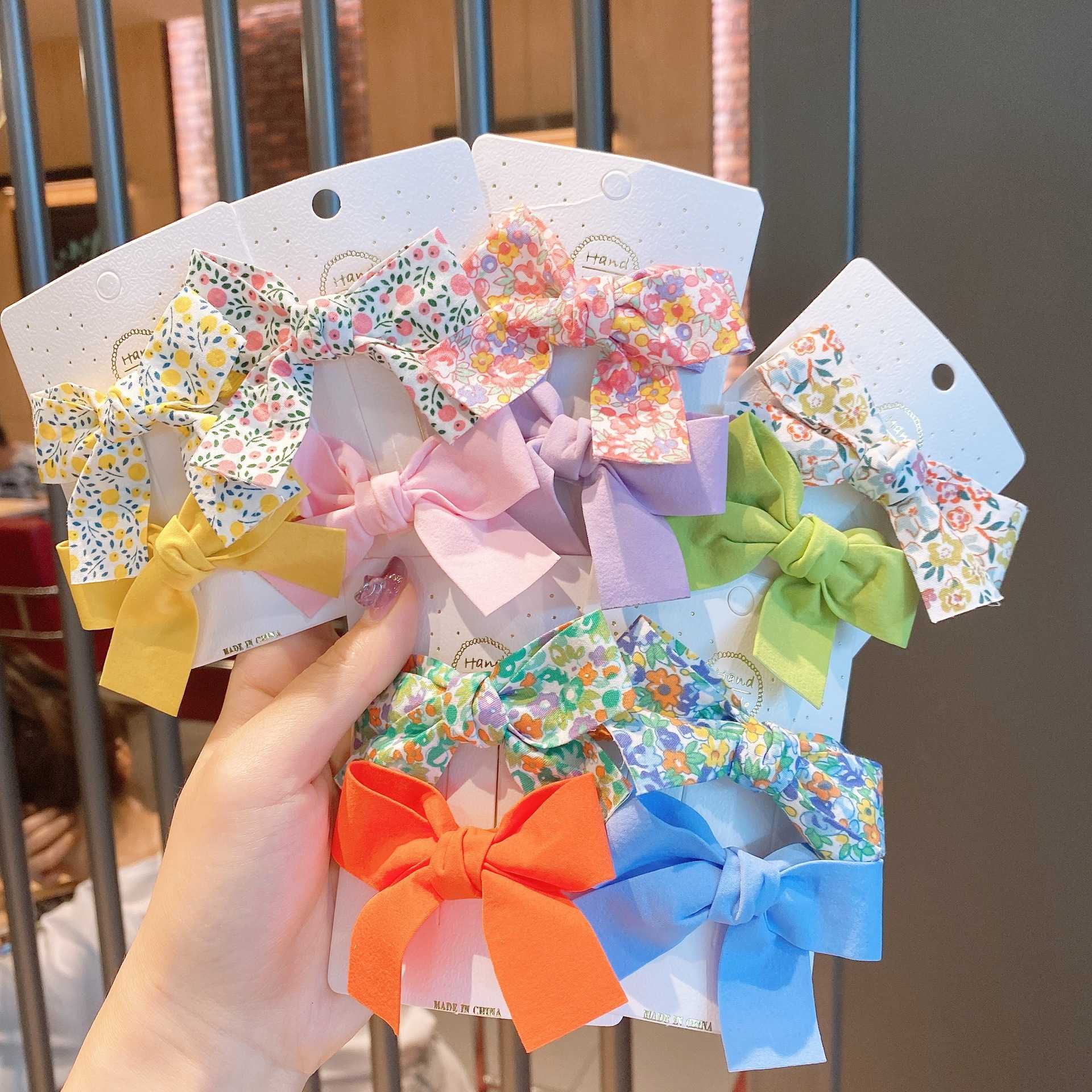 

Korean broken flower bow hairpin small fresh cloth hairpin children bangs card side clip girl headdress, Blue card 1 pair packaging