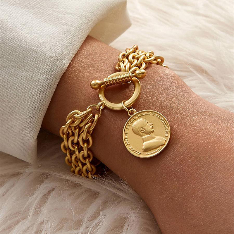 

Fashion Gold Color King Head Coin Pendant Multilayer Metal Chain Bracelets Set for Women Charm Wedding Party Jewelry Gift