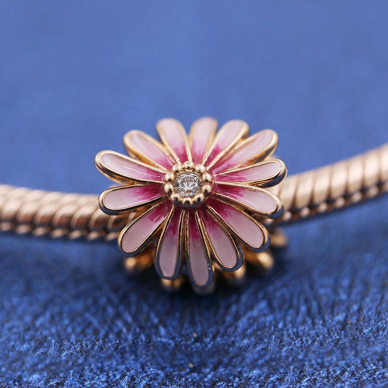 

Factory wholesale Rose Gold Metal Plated Pink Daisy Flower Silver Charm Bead For European Jewelry Charm Bracelets