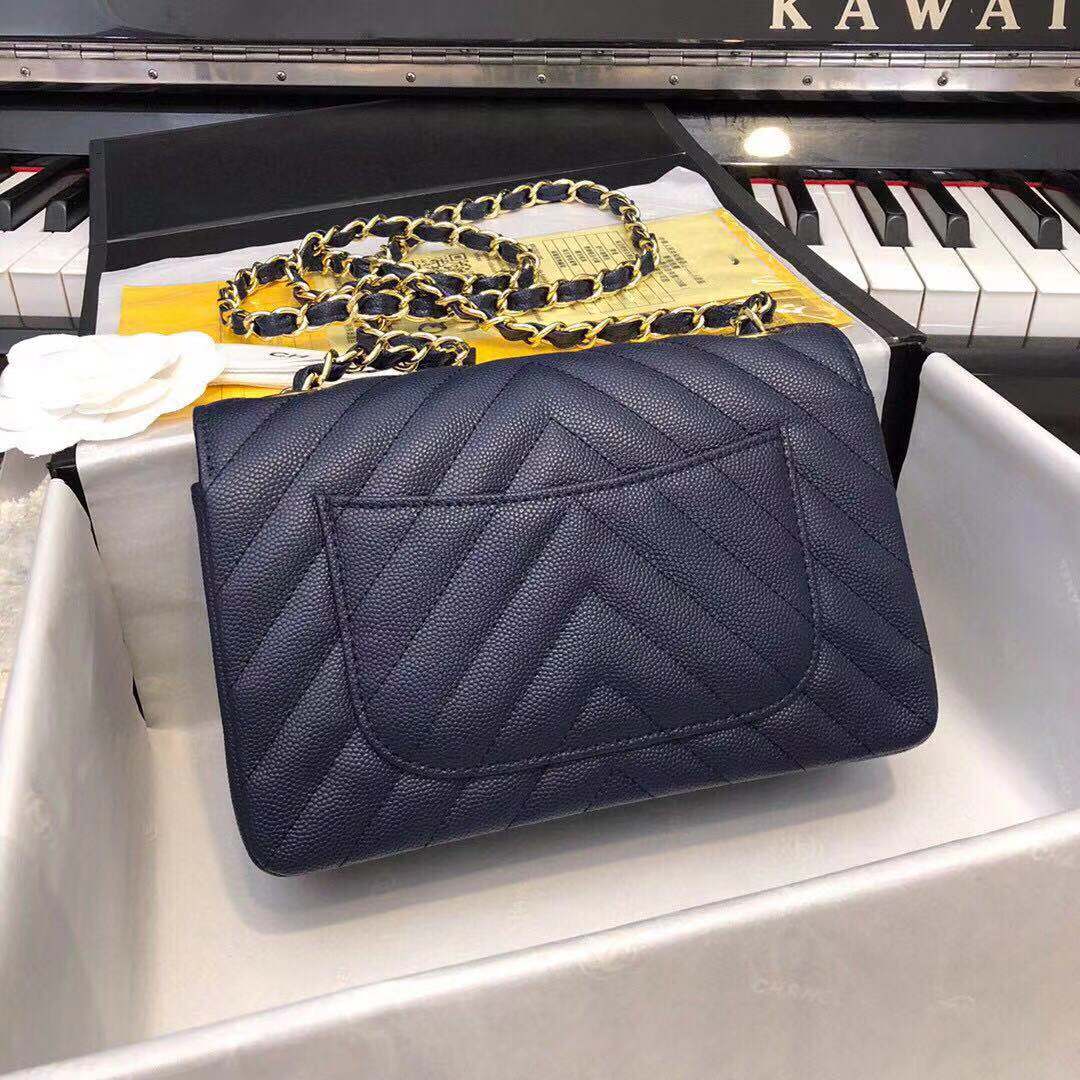 

Ladies black calfskin caviar classic Diamond quilted bag chains double flap medium size 20cm Genuine Leather crossbody shoulder bags