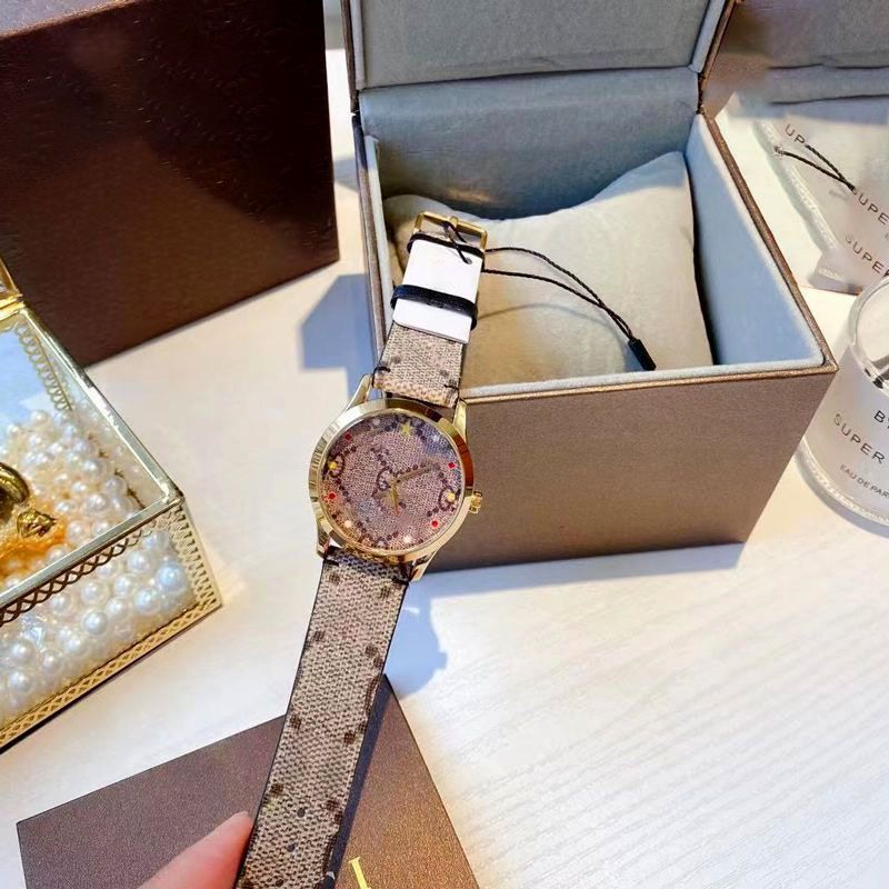 

2021 women cartoon pictures Quartz Watch Pattern versatile Analog Watches Womens luxury brand montre de luxe Leather strap wristwatches girl, Brown