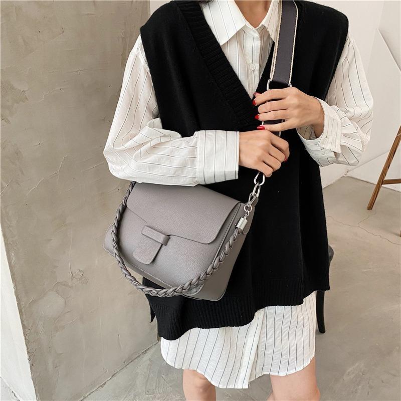 

Korean Simple Underarm Bag All-match Handbags 2021 Autumn And Winter Ladies Small Square Single Shoulder Bags, Black