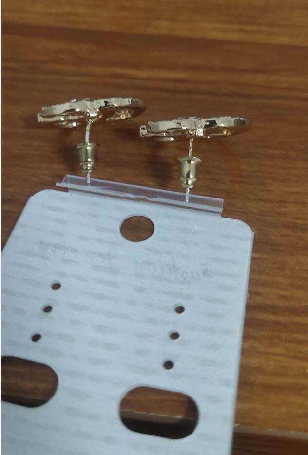 

Womens Big Circle Simple Earrings Hoop Earring For Woman High Quality Luxurys Designers Earrings Brands Gold Ear