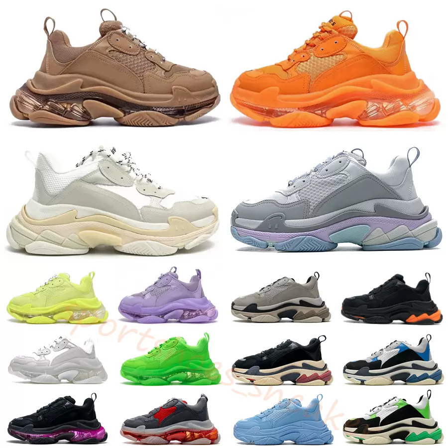 

Women Men Triple S Casual Designer Shoes 17FW Crystal Bottom All Black White Glitter Green Pink Red Luxury Retro Platform Sneakers Daddy