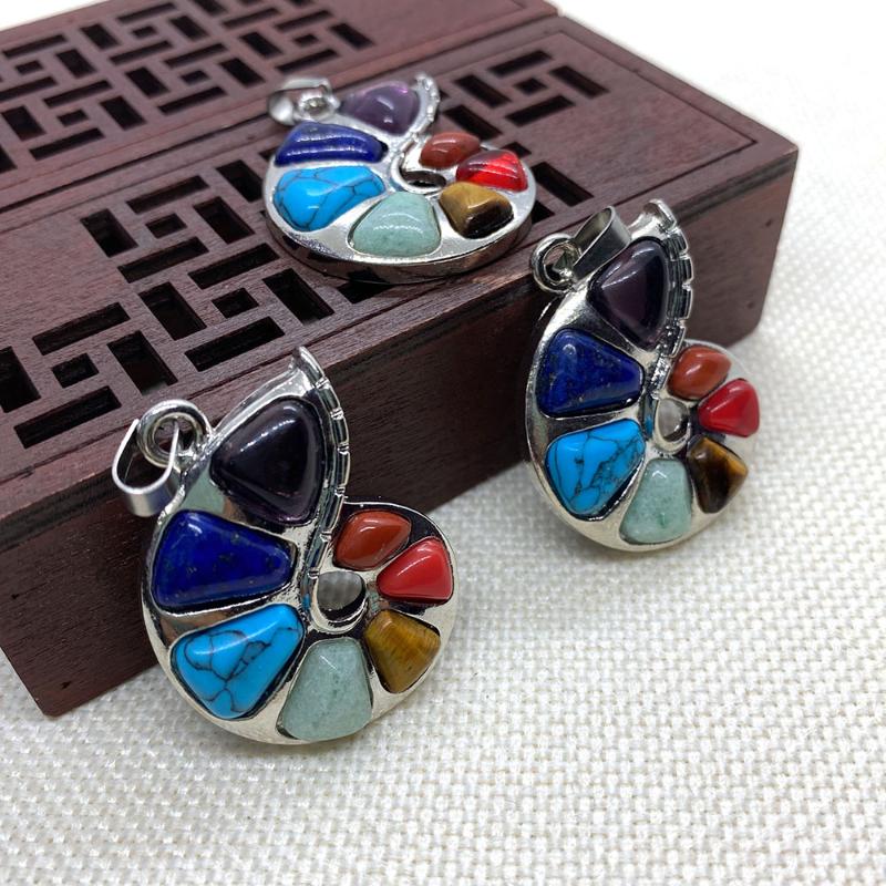 

Charms Natural Stone Snail-shaped Rainbow Color Inlaid Semi-precious Stones Jewelry Size 29x38mm Exquisitely Made Accessories Wholesale, Bronze;silver