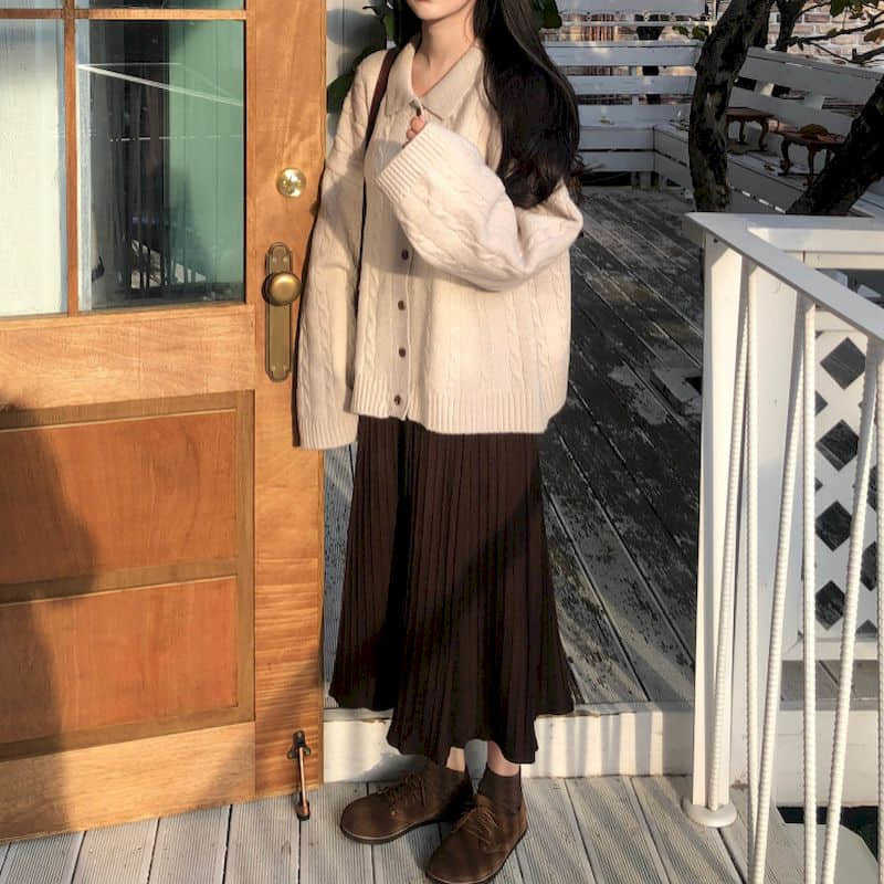 

Long-sleeved sweater top + Knitted skirt women's trend autumn Korean cardigan with knitted elegant women suit 210526, Brick red suit