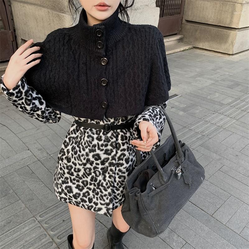 

Women Retro Leopard O-Neck Coat Jackets+black Shawl Female Fashion Loose Mid-length Solid Jacket Korean Two-piece Sets, Black;brown