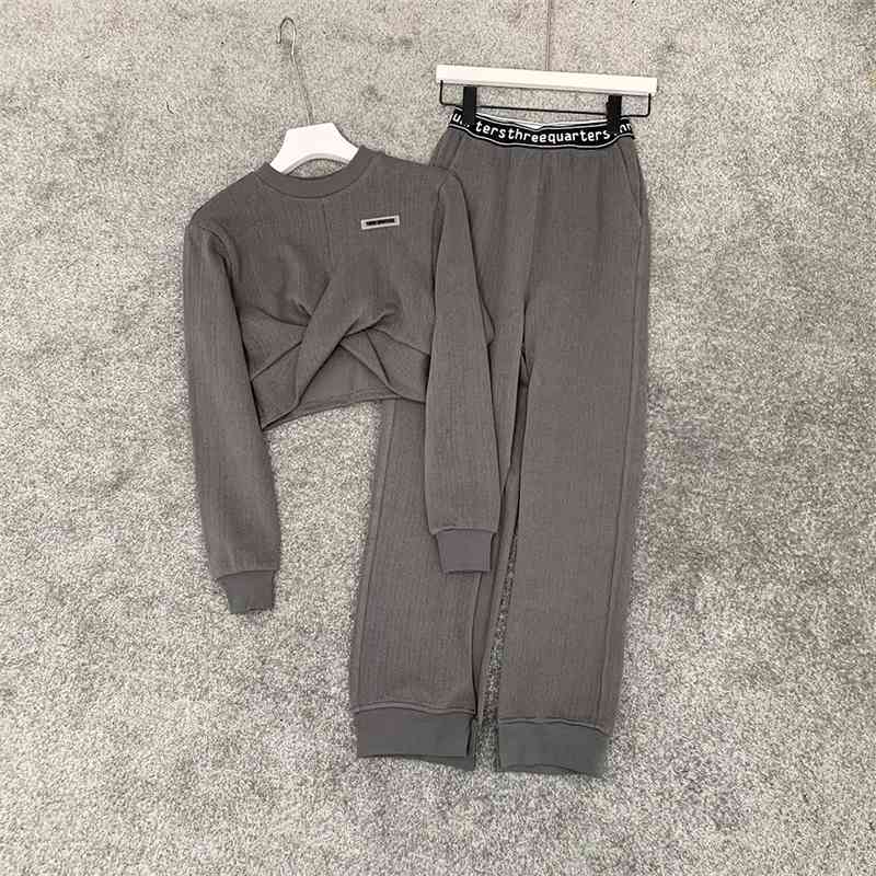 

2021 spring long sleeve loose Street trendsetter sports suit cotton women's split design guard pants, Gray