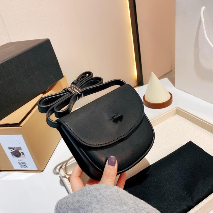 

Ladies Shoulder Bags Designer Saddle Style Women Handbags Kaia Fashion Classic Gold Letters High Quality Leather Girls Cross Body Handbag Purse with Box, 16*13cm khaki