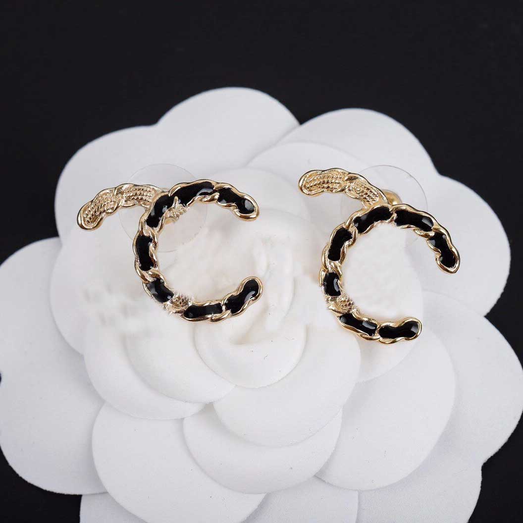 

2021 New Fashion Top quality stud earring with black enamel color for women wedding jewelry gift have box stamp PS4144, Golden