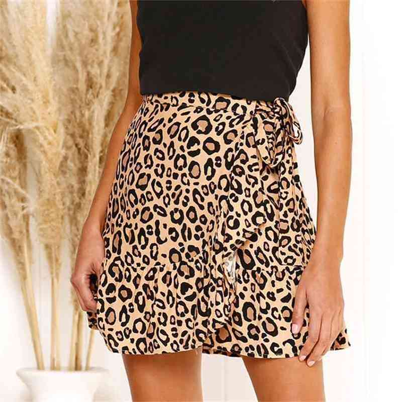 

Summer Casual women beach Ruffles mini irregular skirt Floral Printed Lotus short Skirt Bohemian Fashion High Waist skirts 210517, Khaki