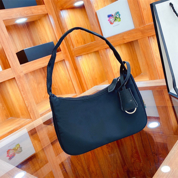 

Axillary bags handbag Women fashion Luxurys designers top Quality Ladies 2021 dancing party totes wallet underarm purse Hobo handbags Marca dragon color bag Brand P, No bags