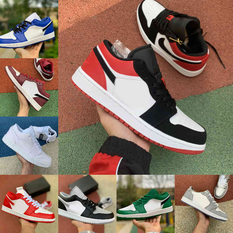 

2021 Low 1 1s University Blue Men Basketball Shoes Black Toe Court Purple White UNC Light Smoke Grey Reverse Bred Hyper Royal Laser Orange Women Sneakers Mens Trainers, T01