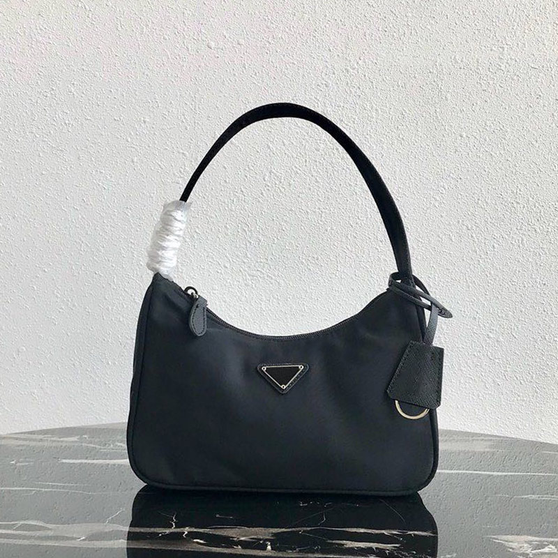 

Designer nylon bags high quality re-edition 2000 hobo tote bag women zipper handbags fashion small purses shoulder bags with box, Red