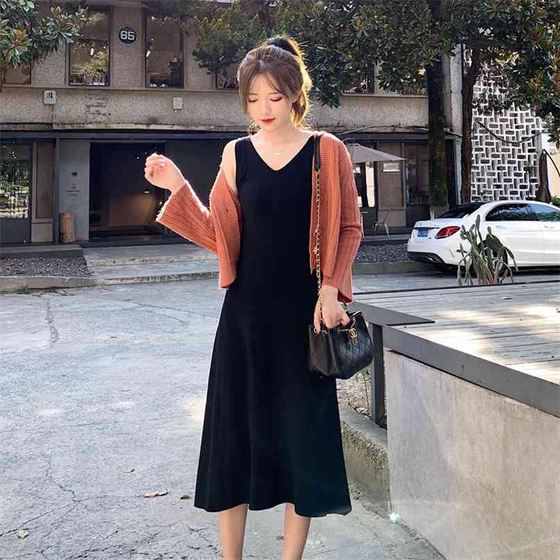

Fashion dress Korean solid color knitted cardigan + camisole skirt two-piece suit spring women's clothing 210520, Coat red