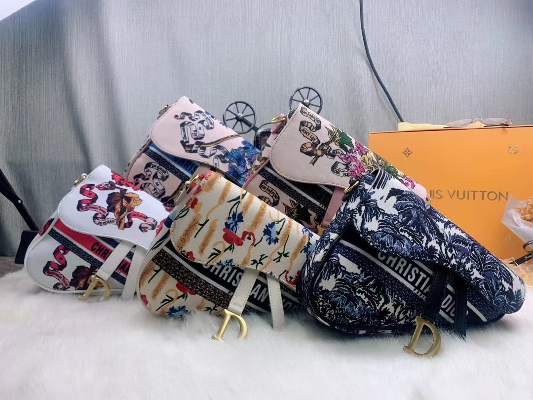 

2021 LV Louis Vitton Saddle Totes Shoulder Bags Designers Purses Wallet Women Fashion Crossbody Messenger Shopping Bag Vutton Ladies
