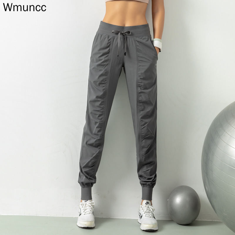 

Wmuncc Yoga Pants Women Quick Dry Drawstring Running Sport Joggers Sweatpants Athletic Gym Fitness Pants Trousers with Pockets, Black