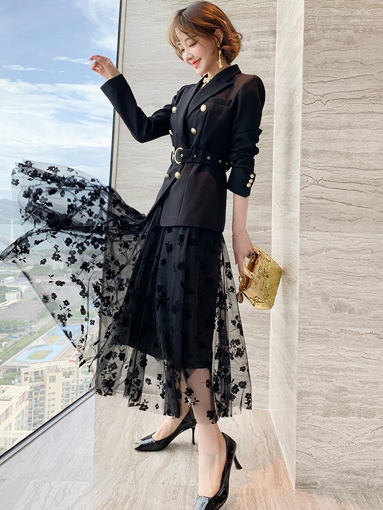 

Women' Tracksuits Gold Double-breasted Belted Suit Jacket + Flower Mesh Half Skirt 2021 Autumn, Silver