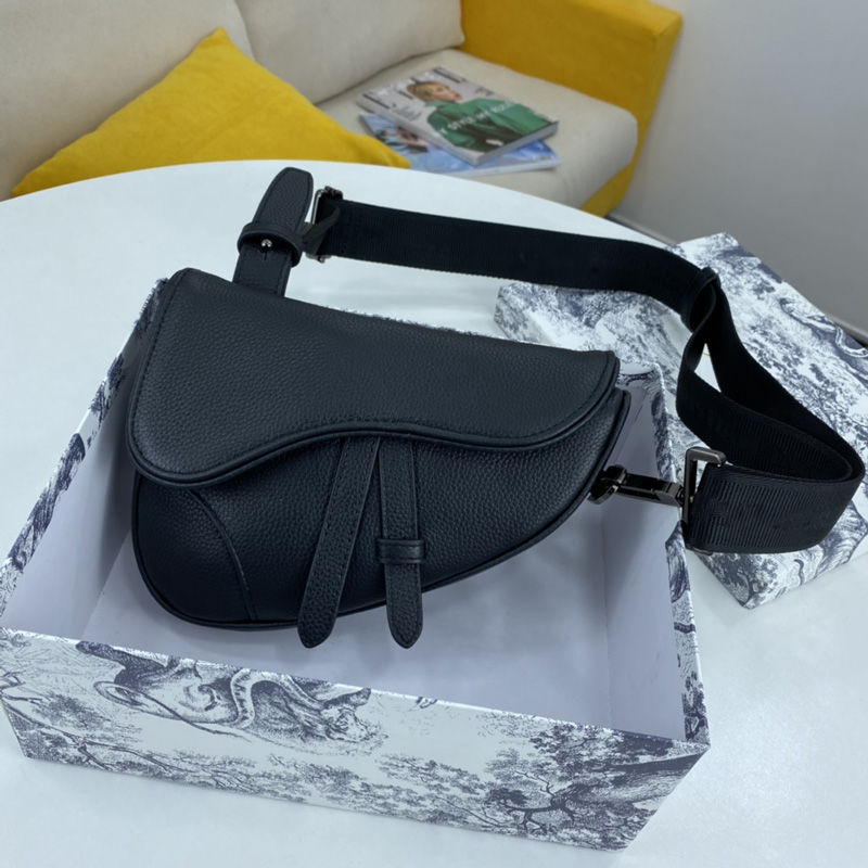 

Designer saddle bag men and women classic luxury waist pack large capacity fashion retro shoulder bags casual leather black brand clutch Crossbody Purse 091