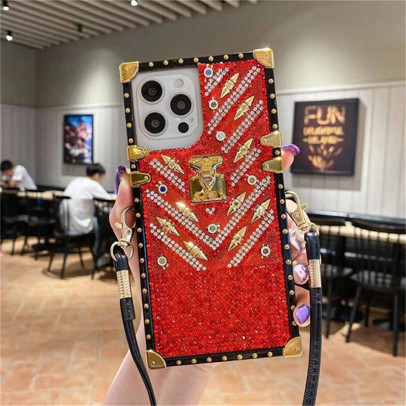 

Luxury Metal Square With inlays Phone Cases For iphone 13 pro max mini 12 11 X 8 7 6 Plus Xs Protection Cellphone Cover Case, White