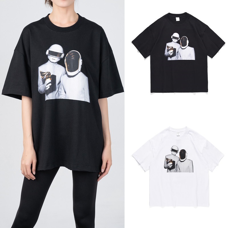 

t shirt high street kanye same vibe style astronaut print hip hop loose short sleeve men's fashion, White;black