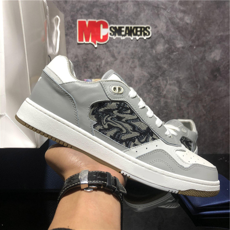 

Top Quality B23 Shoes Luxury Fashion Designer Classic Retro High Flat Platform Sneakers Men Women B22 Oblique Casual Canvas Bee Embroidery Technology Sneaker With, Customize