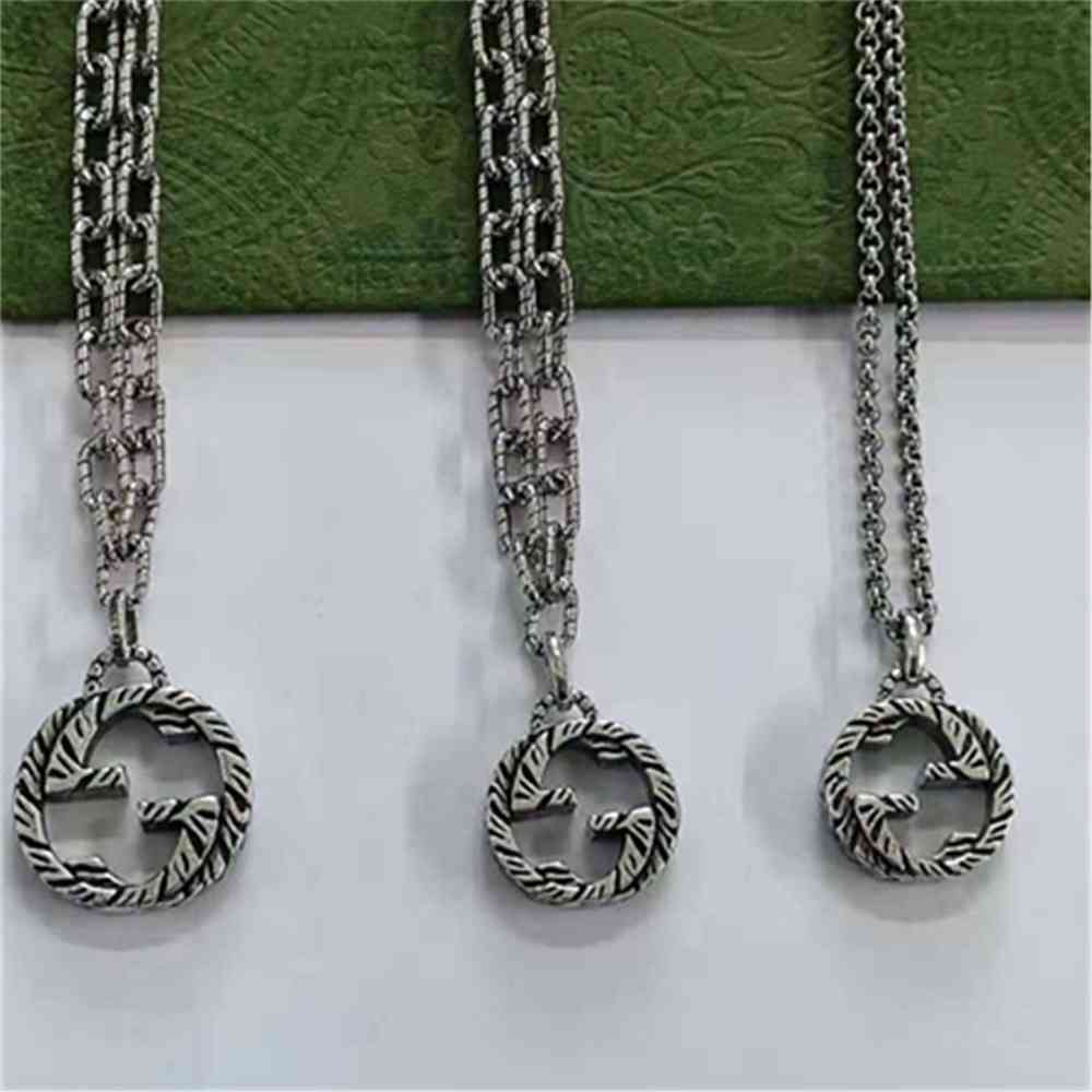 

new silver interlocking pattern double pendant hemp rope necklace fashion autumn and winter sweater chain net red store wholesale 30V1