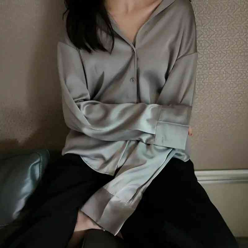

Spring Korea style Oversize Women silk Shirt Turn-Down Collar Long Sleeve Solid Ladies Tunic Shirts Button Up Female Tops 210521, Sku